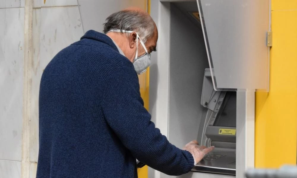 Αναδρομικά: Πότε θα πληρωθούν - Αποκάλυψη Σταϊκούρα